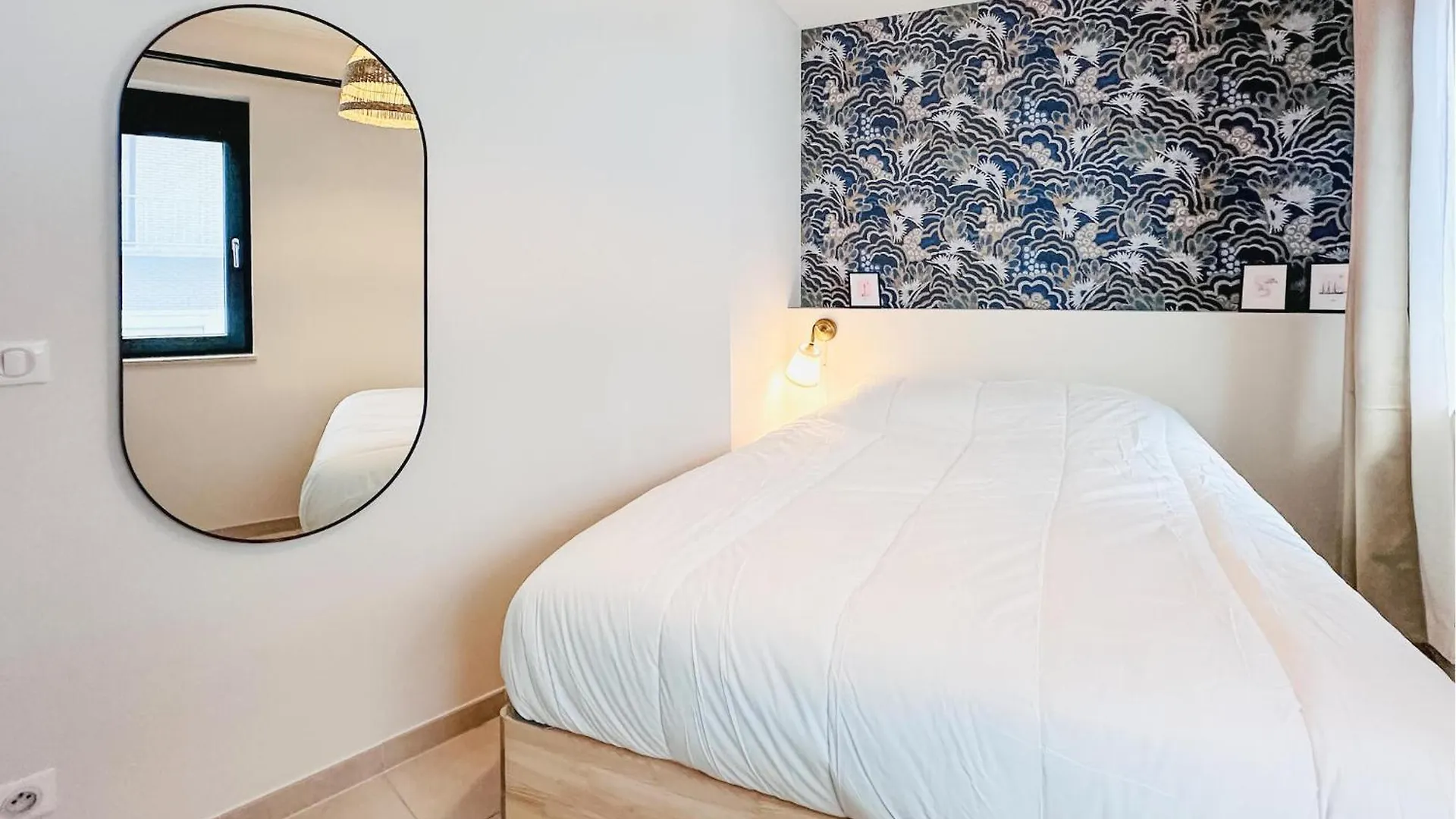 1 Bedroom Cozy Apartment In Oostende